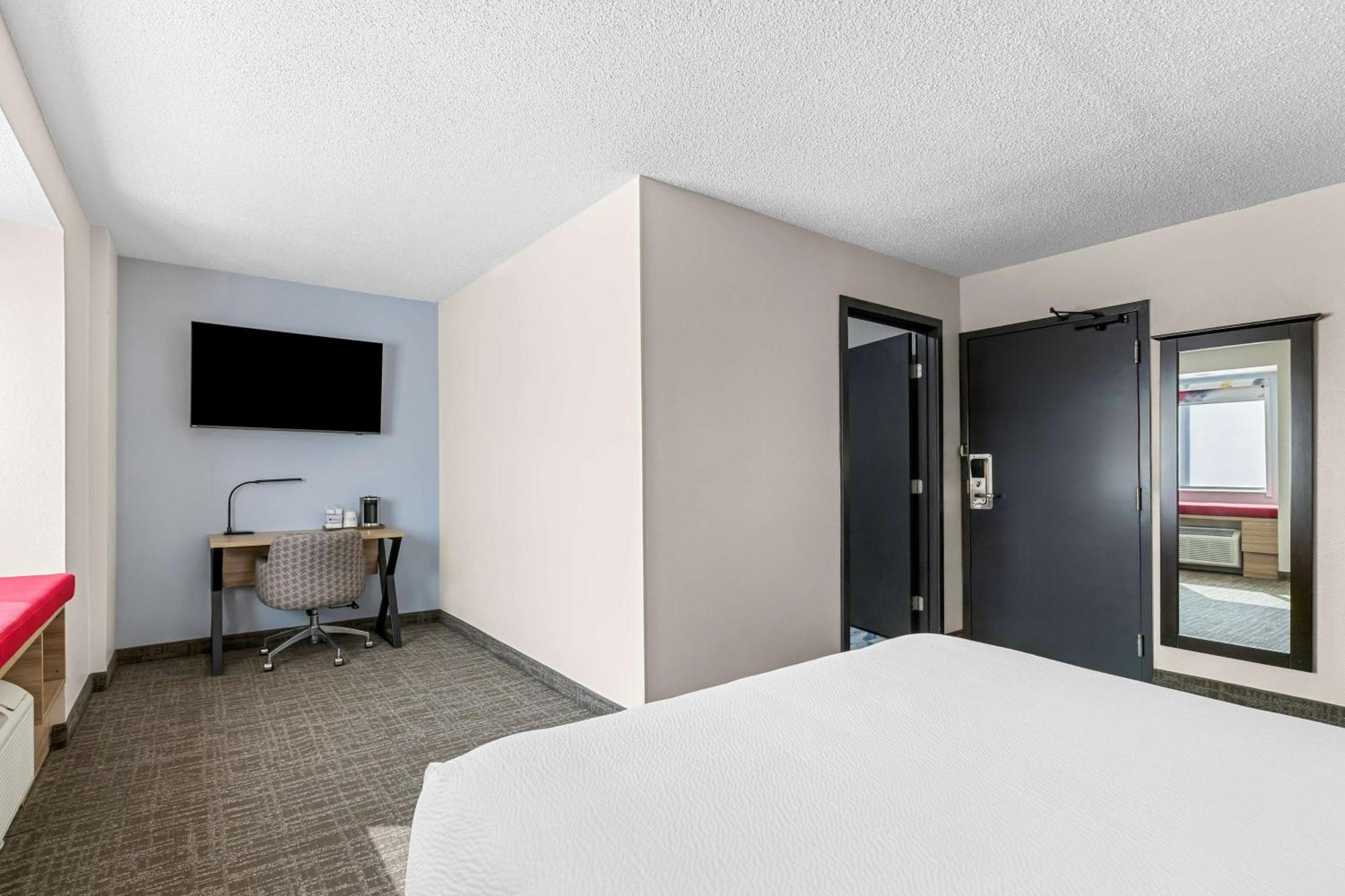 Best Western Buffalo Inn & Suites エクステリア 写真