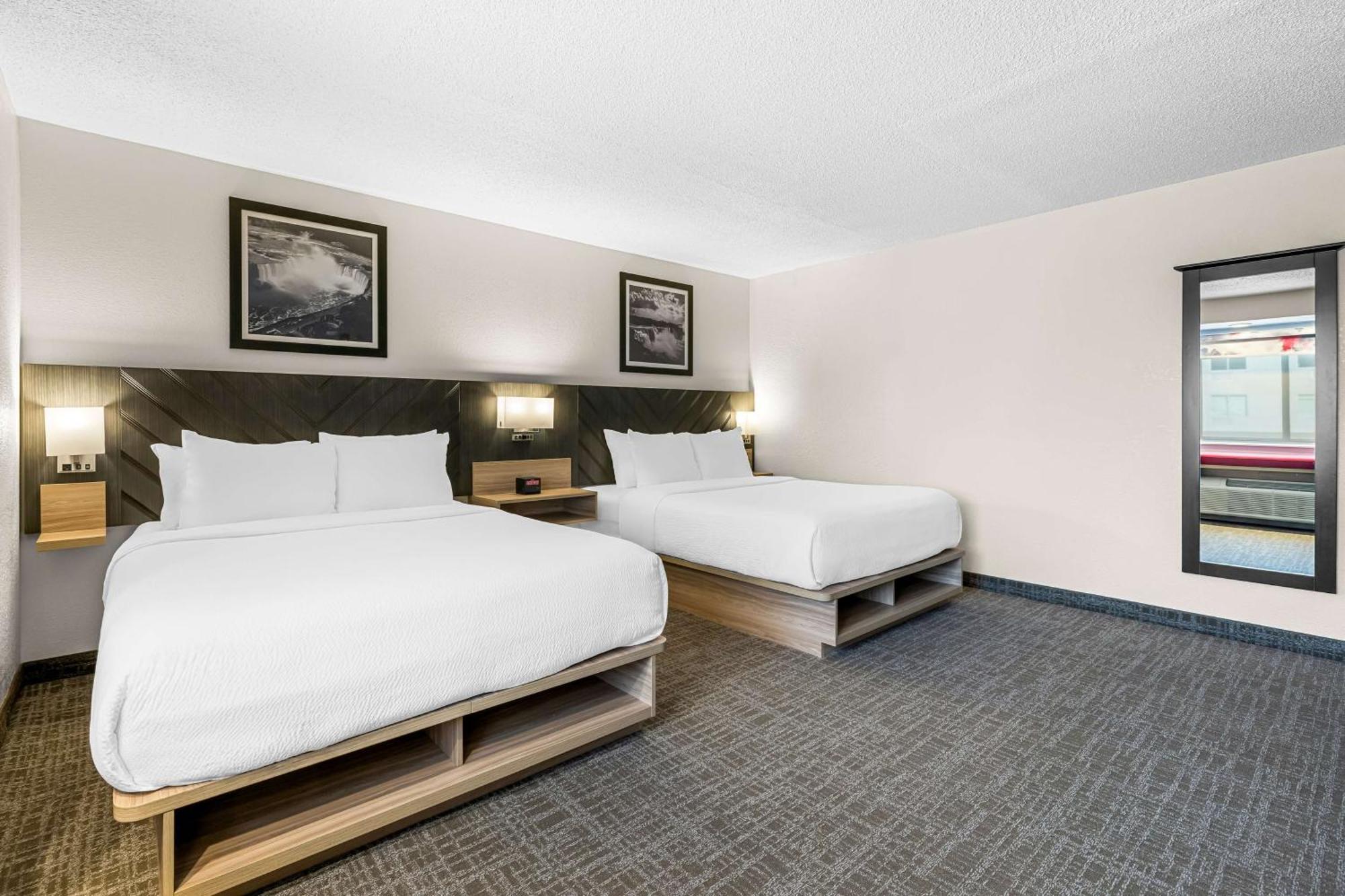 Best Western Buffalo Inn & Suites エクステリア 写真