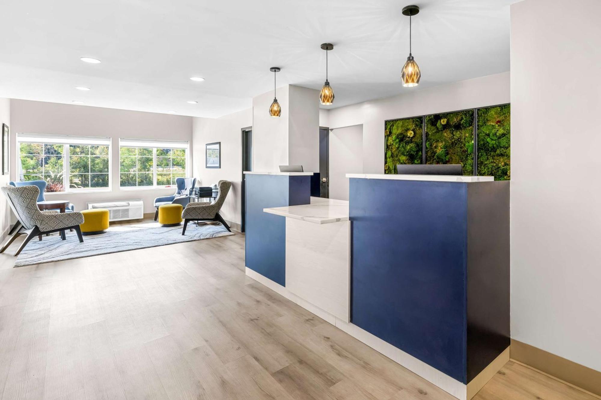 Best Western Buffalo Inn & Suites エクステリア 写真